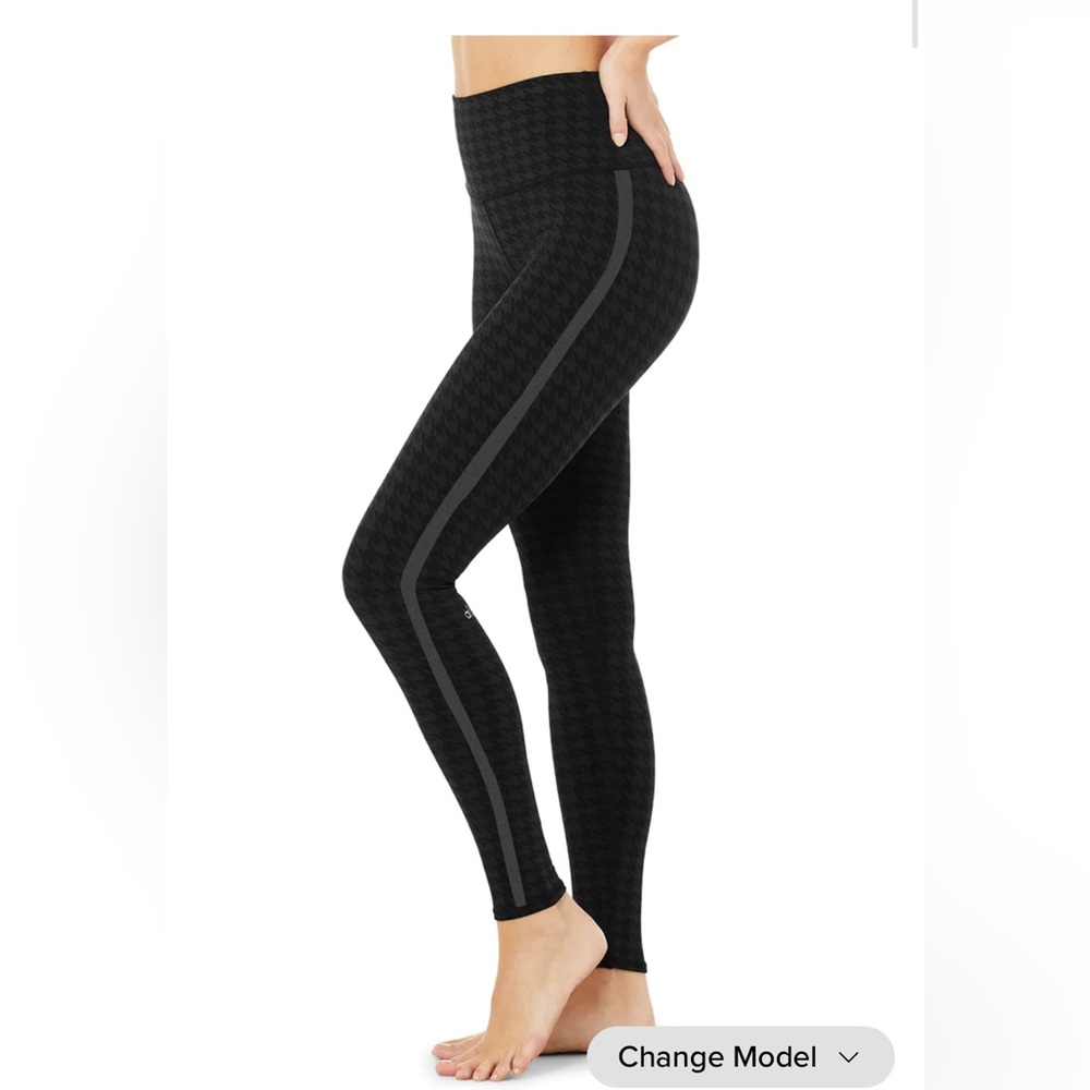 COPY - NWOT alo high waist houndstooth legging